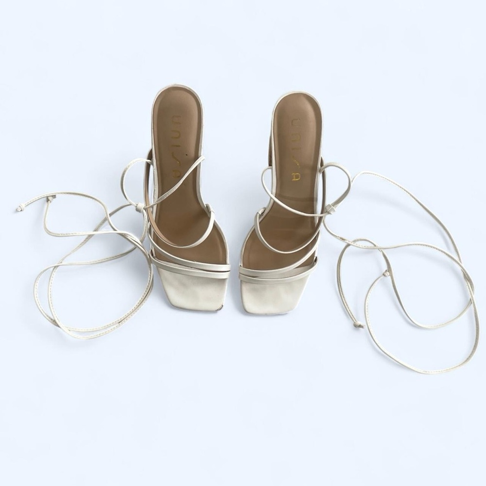 White Lace Up Sandals Boho Rattan Block Heel Size 8.5